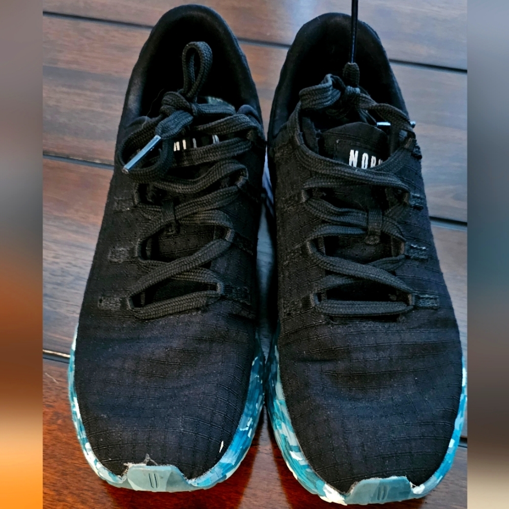 Nobull Ripstop Runners, Black Size Women 7 (M's5)